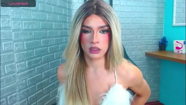 Image 4 of mike_nour Stream on Chaturbate on 3 months ago