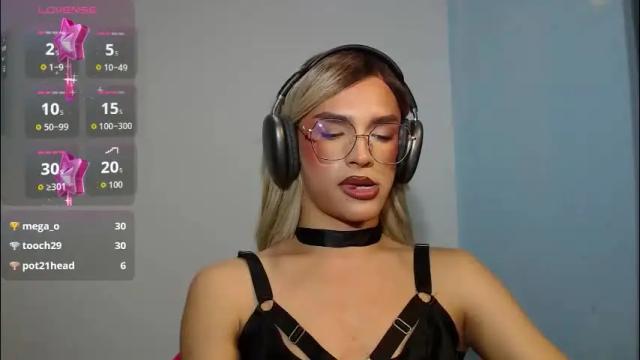 Image 12 of mike_nour Stream on Chaturbate on 9 days ago