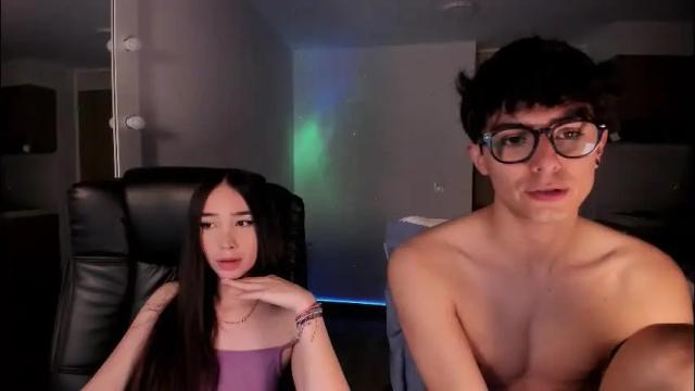 Thumbnail 2, mikeyvioleta's Stream at Chaturbate, 2 months ago