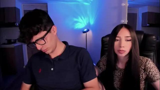 Image 8 of mikeyvioleta Stream on Chaturbate on 8 days ago