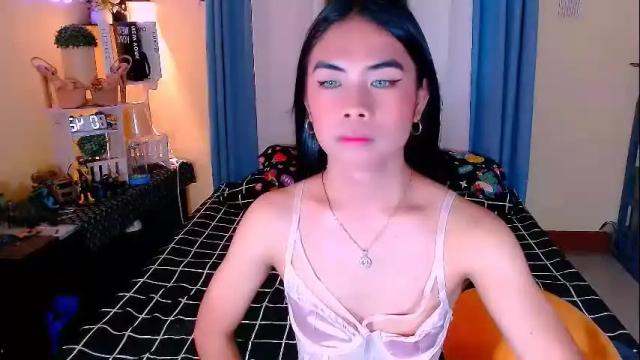 Image 6 of mikhaylaanderson Stream on Chaturbate on 1 month ago