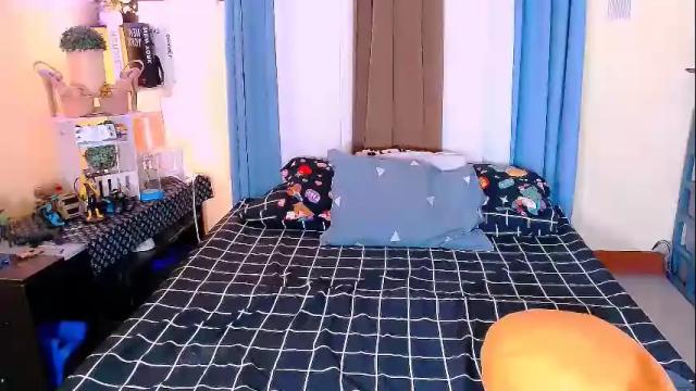 Image 8 of mikhaylaanderson Stream on Chaturbate on 1 month ago