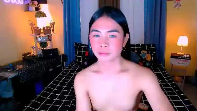 Image 7 of mikhaylaanderson Stream on Chaturbate on 1 month ago