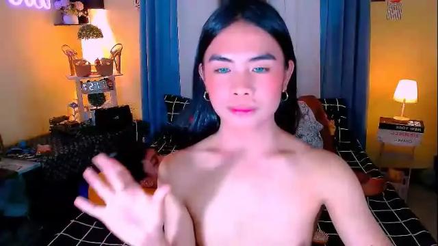 Image 8 of mikhaylaanderson Stream on Chaturbate on 1 month ago