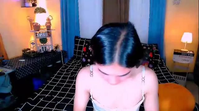 Image 6 of mikhaylaanderson Stream on Chaturbate on 1 month ago