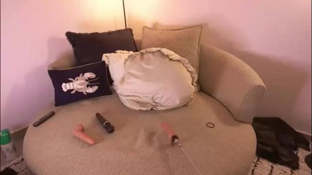 Image 10 of mikky50 Stream on Chaturbate on 1 month ago