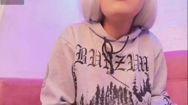 Image 6 of miku_katsuragi Stream on Chaturbate on 21 days ago