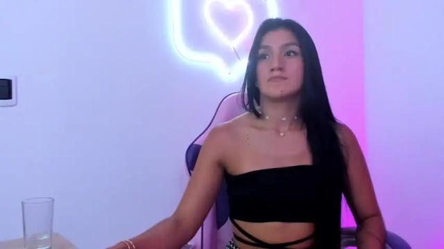 Image 10 of mila_connore Stream on Chaturbate on 20 months ago