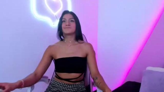 Image 11 of mila_connore Stream on Chaturbate on 20 months ago