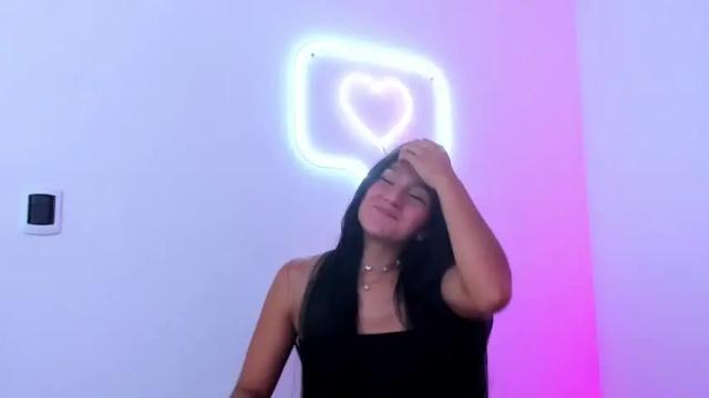 Image 2 of mila_connore Stream on Chaturbate on 20 months ago