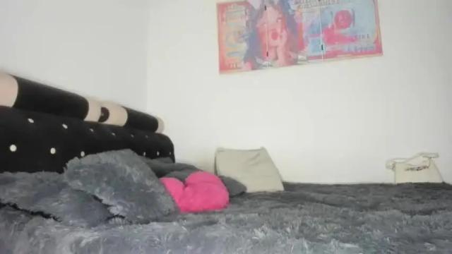Image 12 of mila_dash Stream on Chaturbate on 14 months ago