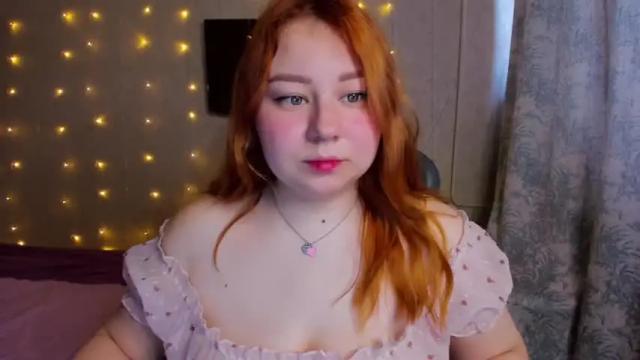 Image 3 of mila_foxxxy Stream on Chaturbate on 15 months ago