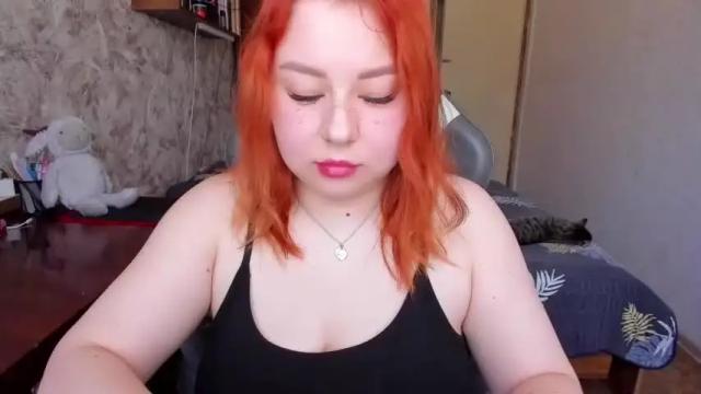 Image 2 of mila_foxxxy Stream on Chaturbate on 13 months ago