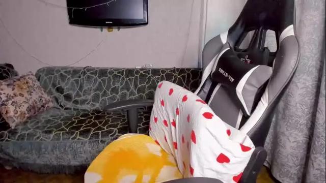 Thumbnail 2, mila_foxxxy's Stream at Chaturbate, 3 months ago