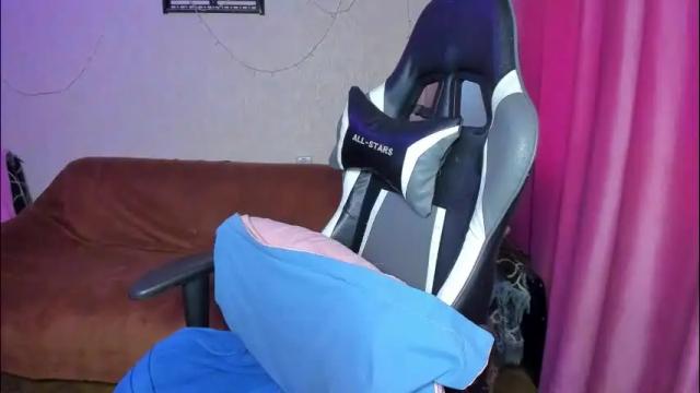 Image 7 of mila_foxxxy Stream on Chaturbate on 1 month ago