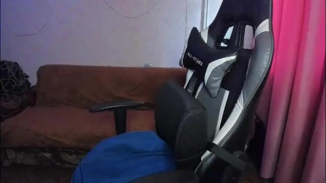 Image 7 of mila_foxxxy Stream on Chaturbate on 2 days ago