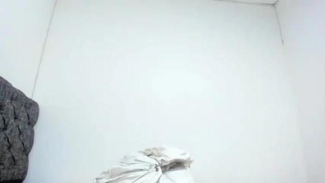 Image 11 of mila_hormyi Stream on Chaturbate on 17 months ago