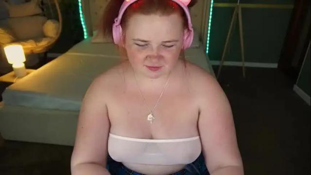 Image 3 of mila_mooon Stream on Chaturbate on 1 month ago