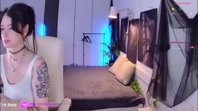 Image 2 of mila_nox Stream on Chaturbate on 2 months ago