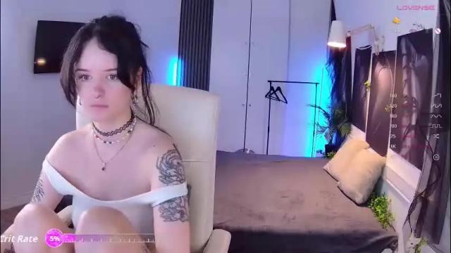 Image 8 of mila_nox Stream on Chaturbate on 2 months ago