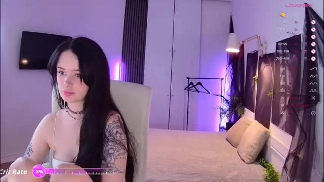 Image 2 of mila_nox Stream on Chaturbate on 2 months ago