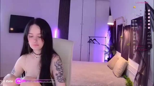 Image 4 of mila_nox Stream on Chaturbate on 2 months ago