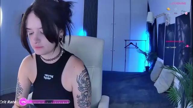 Image 4 of mila_nox Stream on Chaturbate on 26 days ago