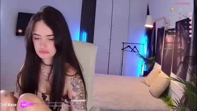 Image 2 of mila_nox Stream on Chaturbate on 22 days ago