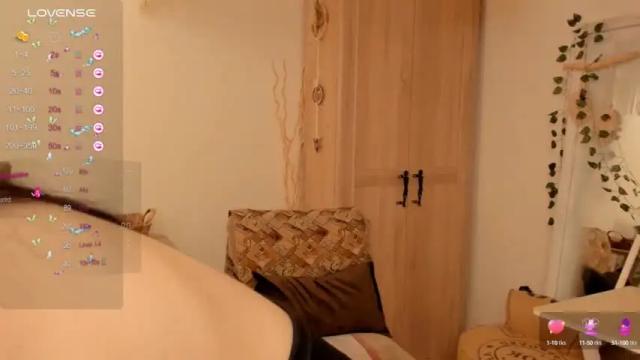 Image 4 of mila_vita Stream on Chaturbate on 11 months ago