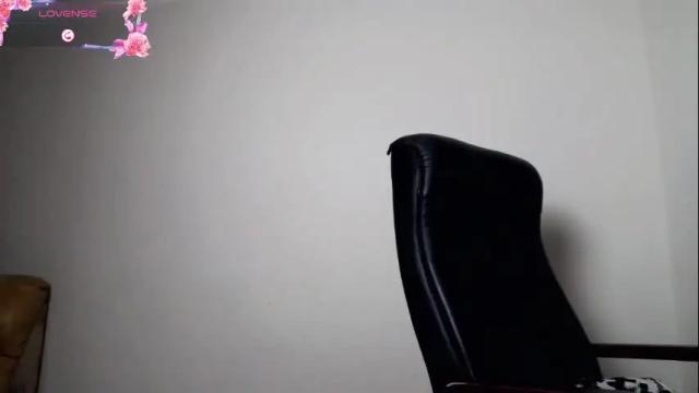Image 4 of milacet89 Stream on Chaturbate on 1 month ago