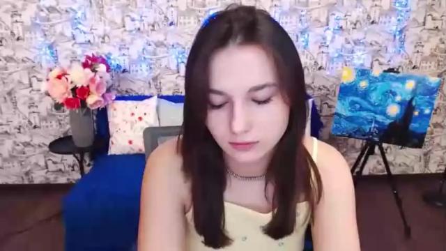 Image 3 of miladaisey Stream on Chaturbate on 13 months ago