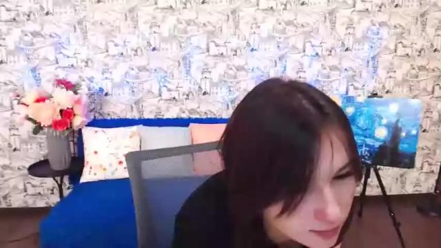 Image 3 of miladaisey Stream on Chaturbate on 13 months ago