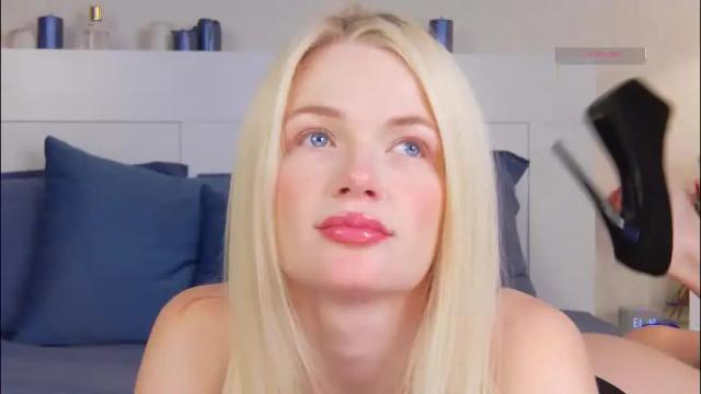 Image 10 of milademies Stream on Chaturbate on 28 days ago