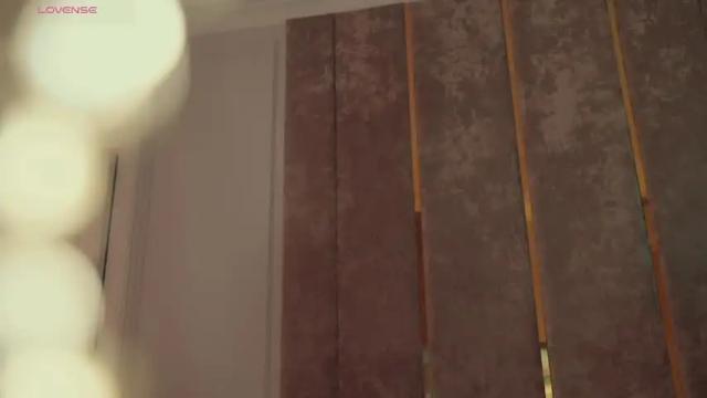 Image 6 of miladystarlight Stream on Chaturbate on 24 days ago
