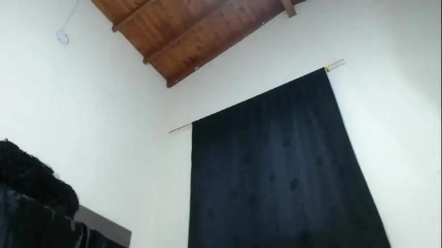 Image 2 of milahot23 Stream on Chaturbate on 4 days ago