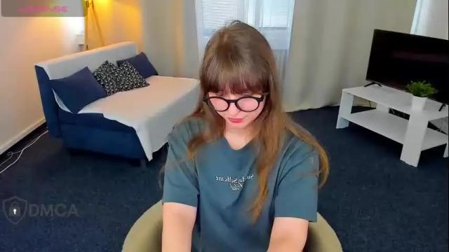 Image 11 of milaloove Stream on Chaturbate on 5 days ago