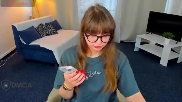 Image 3 of milaloove Stream on Chaturbate on 5 days ago