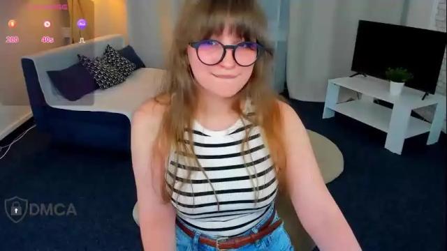 Image 7 of milaloove Stream on Chaturbate on 3 days ago