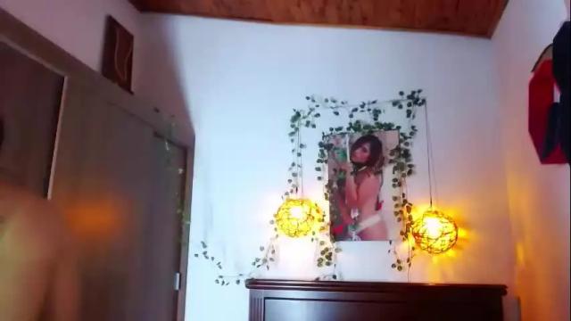 Image 7 of milaloversxxx Stream on Chaturbate on 1 month ago