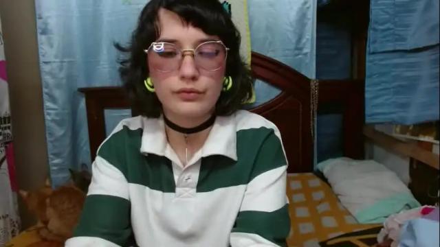 Image 4 of milalunala Stream on Chaturbate on 13 days ago