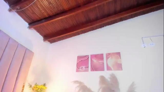 Image 11 of milan_ebony Stream on Chaturbate on 8 days ago