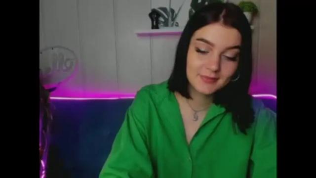 Image 12 of milana__rose Stream on Chaturbate on 20 months ago