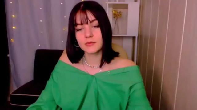 Image 8 of milana__rose Stream on Chaturbate on 20 months ago