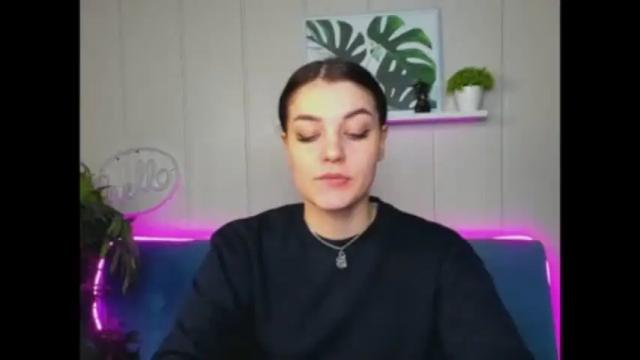 Image 4 of milana__rose Stream on Chaturbate on 19 months ago
