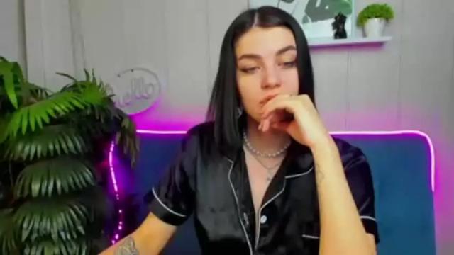 Image 7 of milana__rose Stream on Chaturbate on 19 months ago
