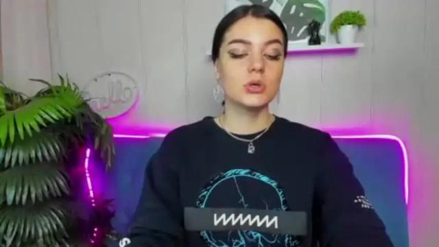 Image 8 of milana__rose Stream on Chaturbate on 19 months ago