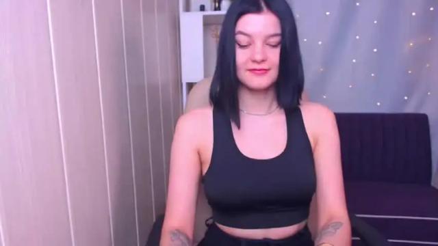 Image 11 of milana__rose Stream on Chaturbate on 19 months ago