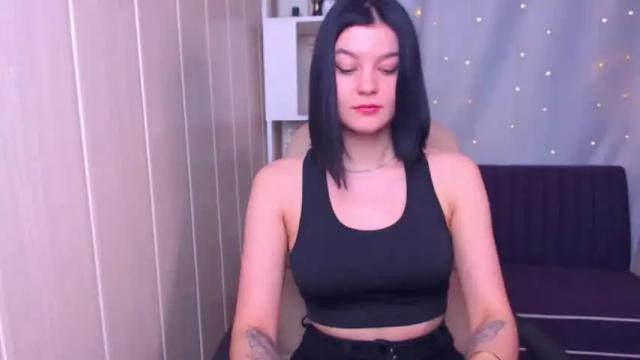 Image 12 of milana__rose Stream on Chaturbate on 19 months ago