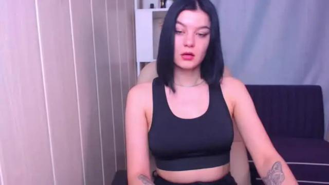 Image 6 of milana__rose Stream on Chaturbate on 19 months ago
