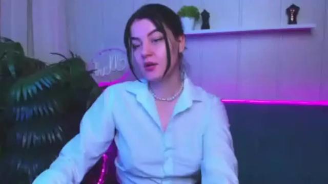 Image 4 of milana__rose Stream on Chaturbate on 19 months ago